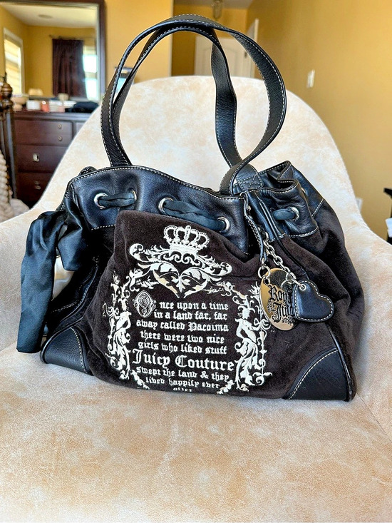 Juicy Couture Handbags - OG Vintage Y2K Juicy Couture "Once Upon a Time" Velour Daydreamer Bag BLACK